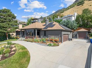 7629 S Quicksilver Dr, Salt Lake City, UT 84121