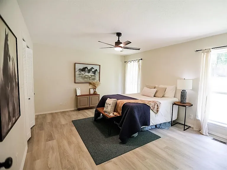 109 Road Runner Dr — Photo 19
