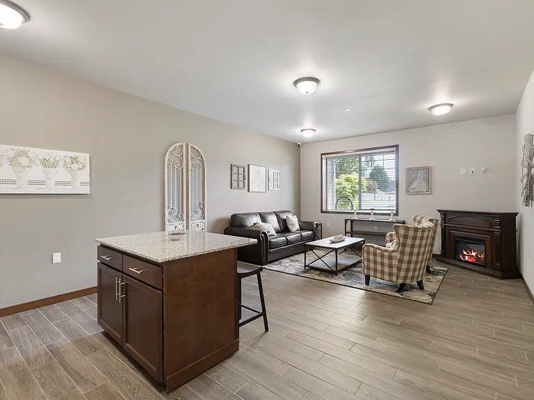 Mulberry Place — Photo 2