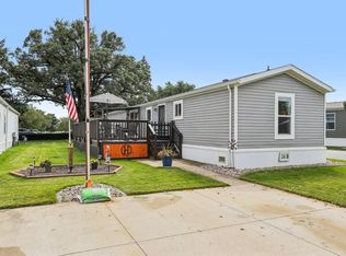 15941 Durand Ave #24B, Union Grove, WI 53182