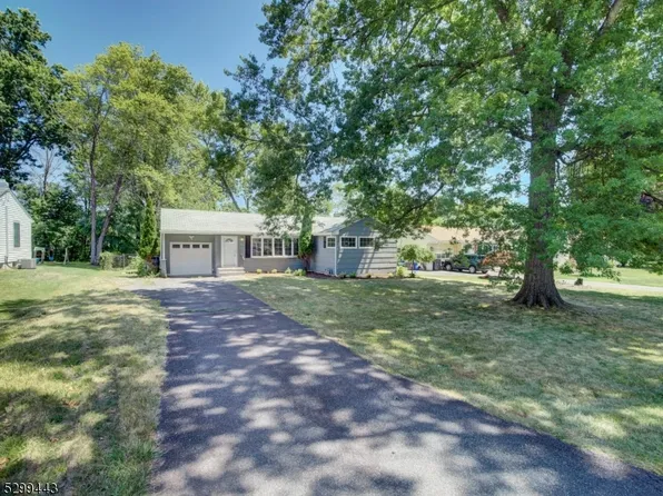 5 Smithfield Rd, Hanover Twp., NJ 07981