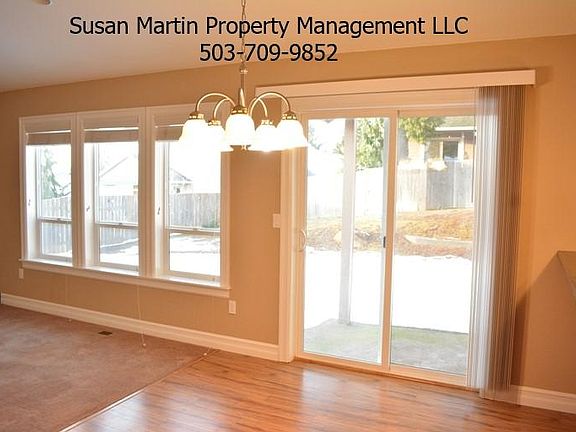 4th image of 139 Mountain Vista Ave SE