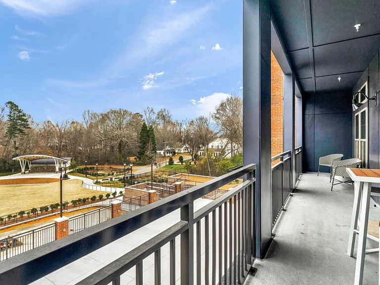 Mill One Apartments — Photo 37