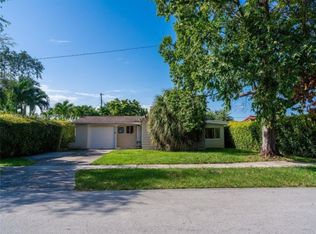 8475 SW 43rd St, Miami, FL 33155