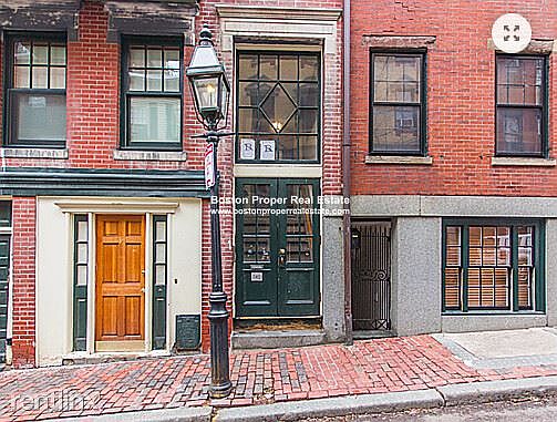 16 South Russell St. Boston - Beacon Hill Building Photo 5 (
