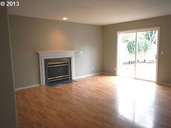 4th image of 3293 NE Glencoe Oaks Pl