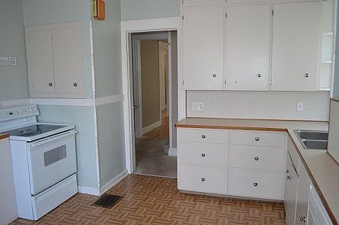 Kitchen from back