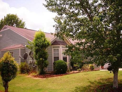 2nd image of 2483 Barndale Dr