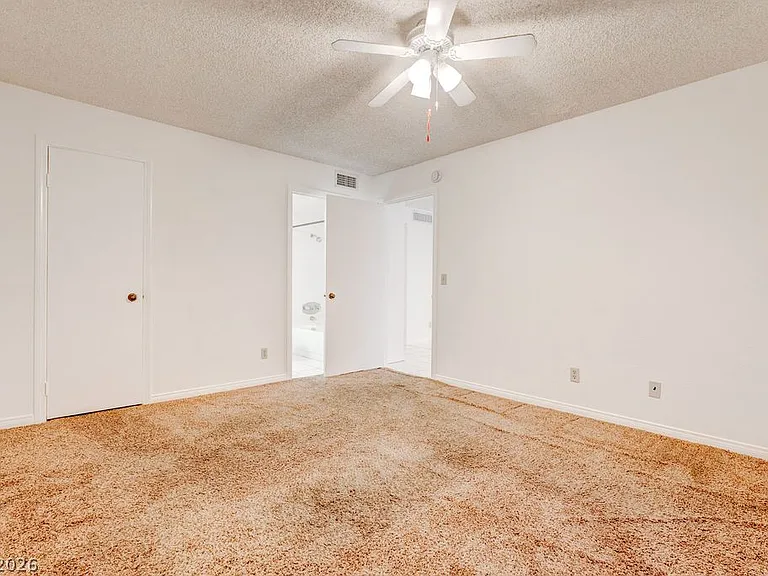 3823 S Maryland Pkwy #B2 — Photo 25
