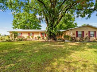3302 Medulla Rd, Plant City, FL 33566