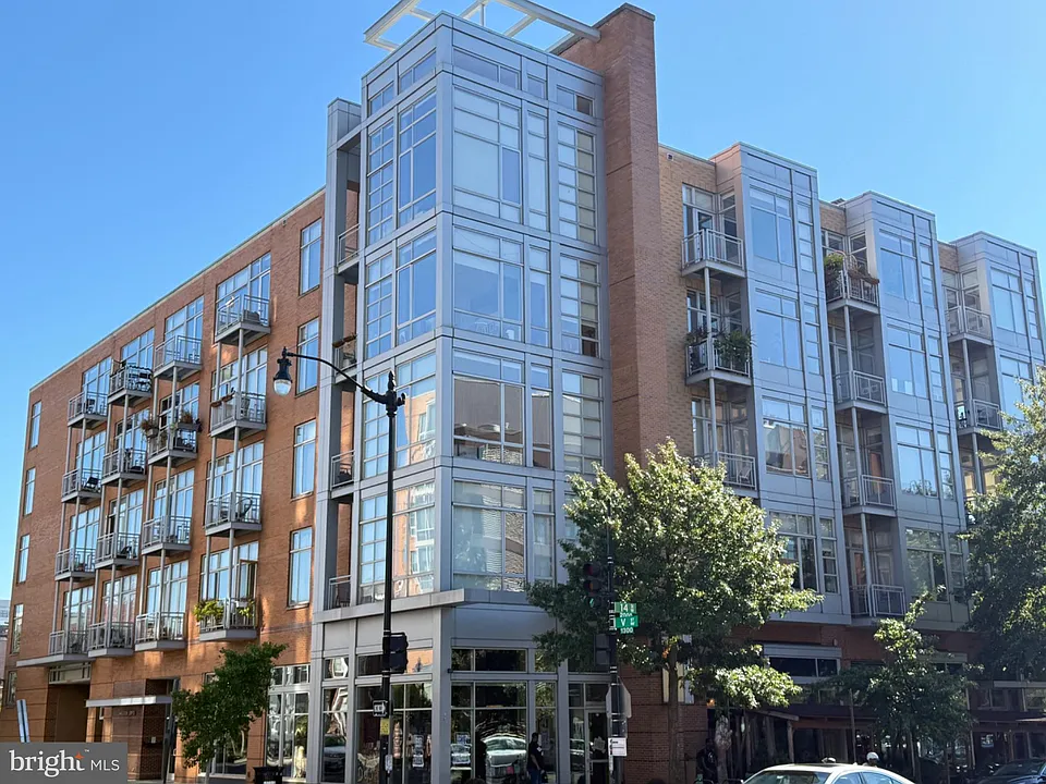 1390 V St NW #212