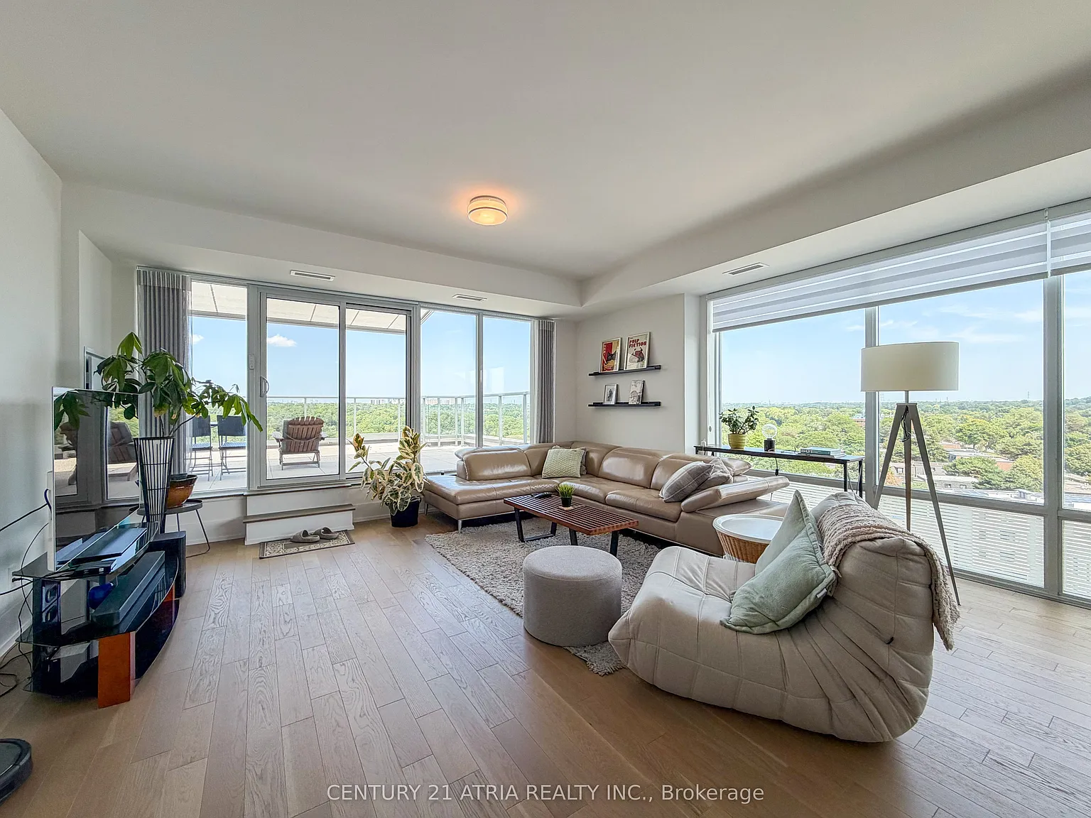 2 bed, $5,200 — Photo 3