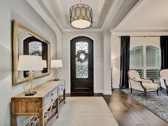 5th image of 208 Dream Catcher Dr