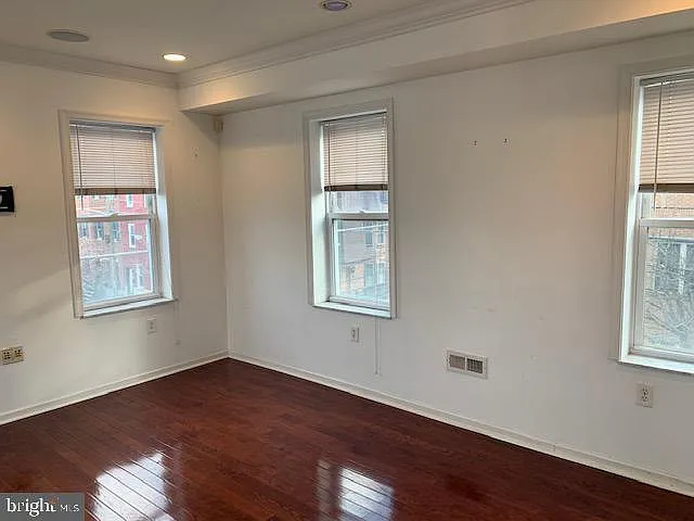 918 S 22nd St #3 — Photo 4