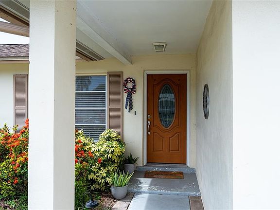 2nd image of 150 STAFFORD CIRCLE