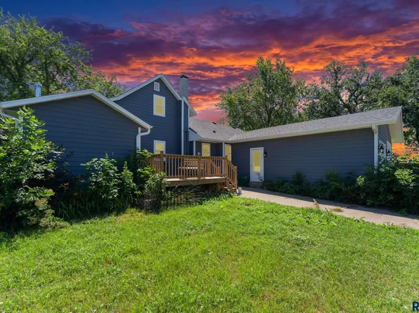 27935 480th Ave, Canton, SD 57013