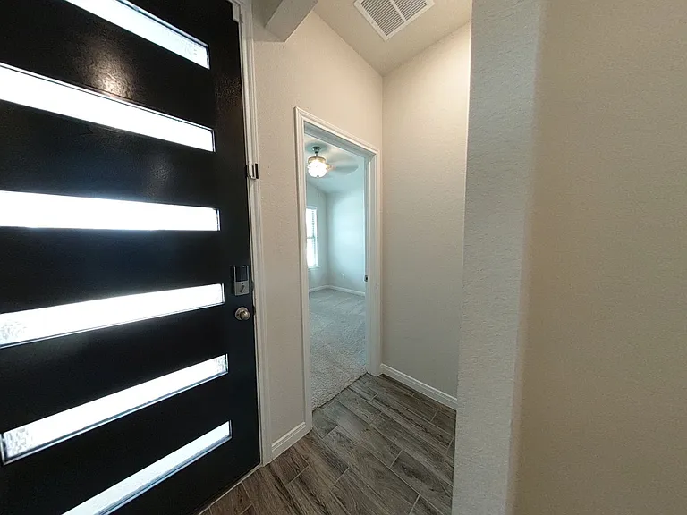 3205 Junction Bay — Photo 3