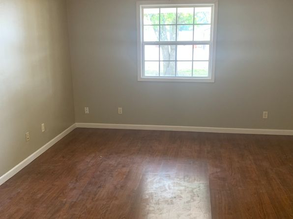 101 E Matthews St #2