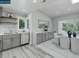 2857 Ptarmigan Dr APT 1, Walnut Creek, CA 94595