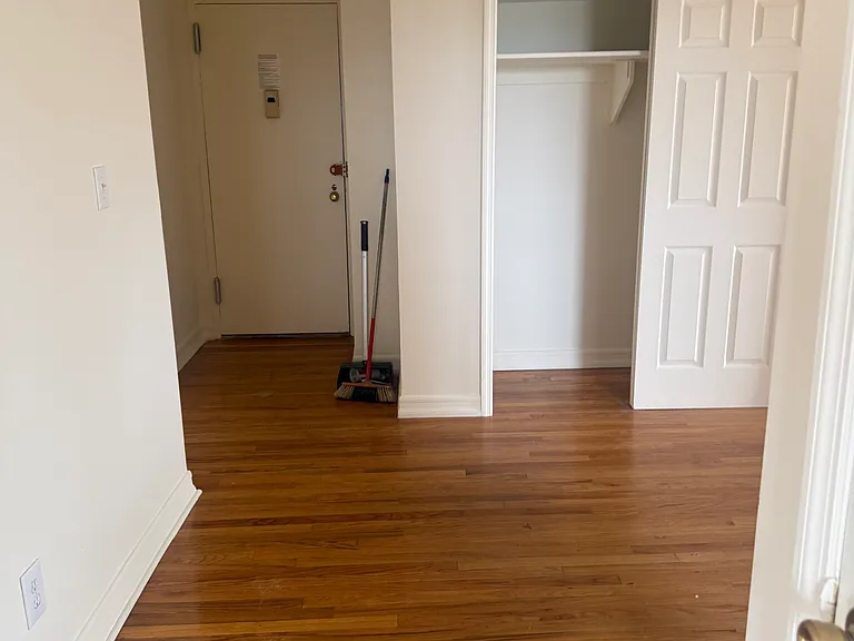 Continental Ave — Photo 6