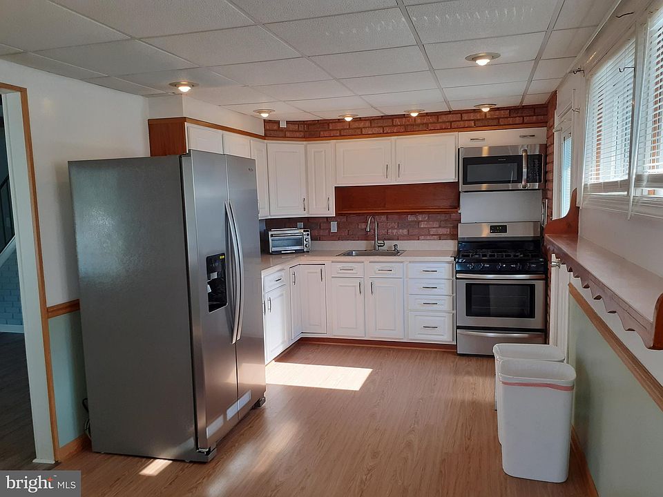 2nd image of 601 Shipley Rd