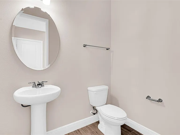 10205 Pearson Ave — Photo 11