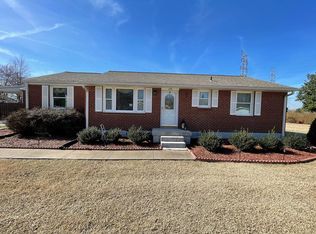 498 Carman Ave, New Johnsonville, TN 37134