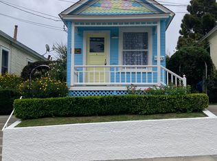 309 1/2 18th St, Pacific Grove, CA 93950