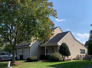 7 Redmond Ct, Bridgewater, NJ 08807
