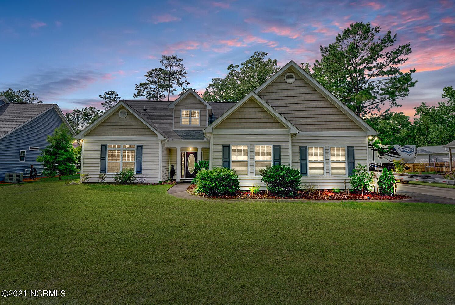 243 White Oak Bluff Road, Stella, NC 28582 Zillow