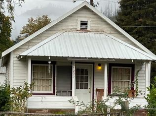 64003 Washington St, Happy Camp, CA 96039