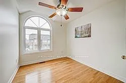 166 Bur Oak Ave — Photo 17