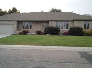 2695 Monument Valley Dr, Gering, NE 69341