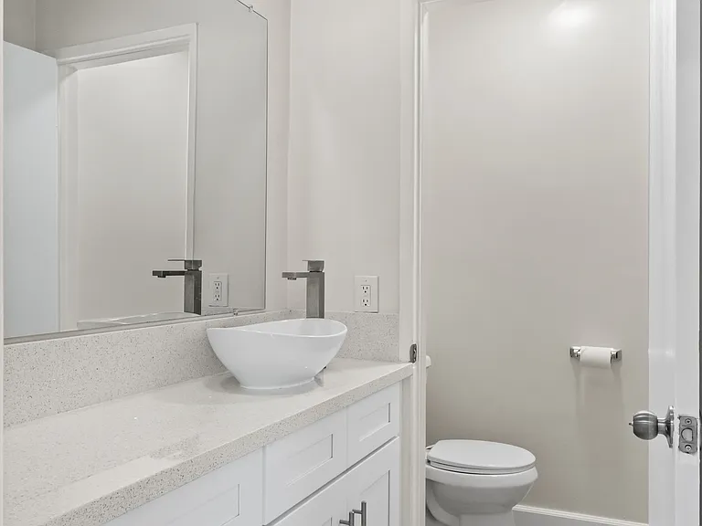 640 Imperial Ave #1 — Photo 14