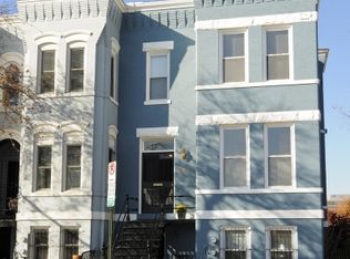 656 6th St NE, Washington, DC 20002