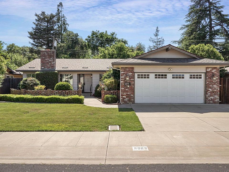 1st image of 2062 Edgewood Dr