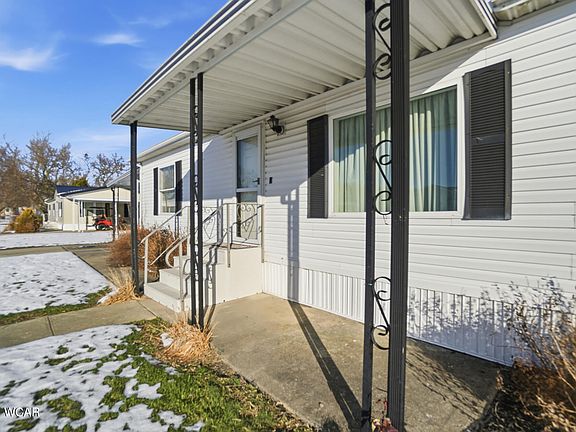 5th image of 1400 S Clay St #17