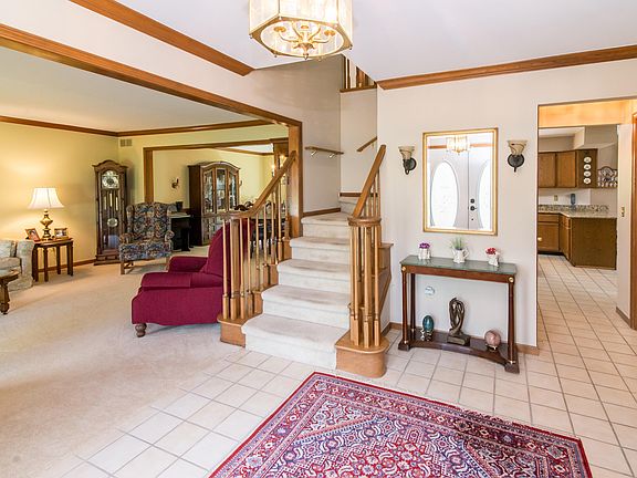 5th image of 37155 Muirfield Dr