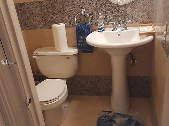 4th image of 1801 S Ocean Dr APT 343