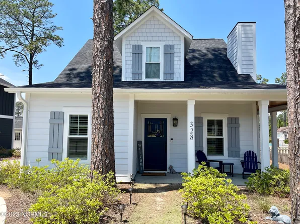 328 Blantons Street, Southern Pines, NC 28387