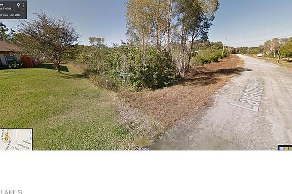 3rd image of 732 Laramie Ave