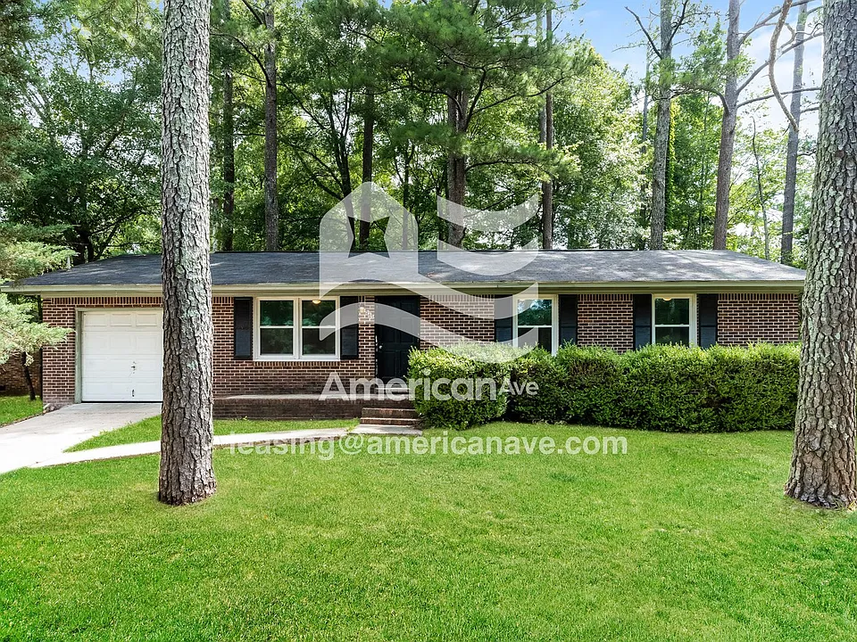 265 Christopher Cir