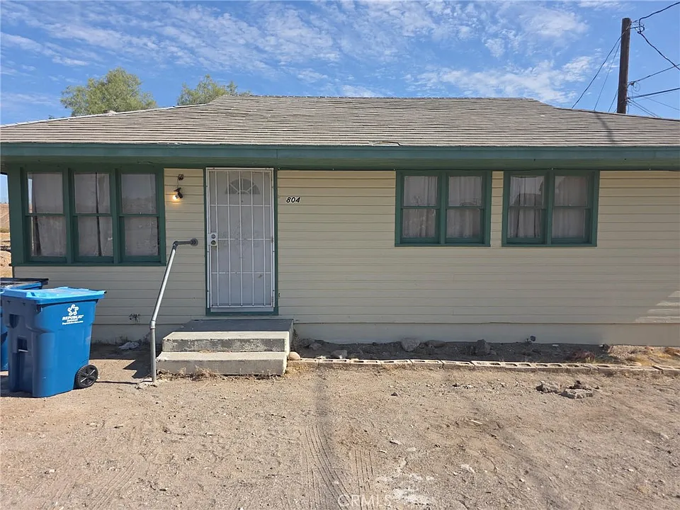 804 Valley Ave