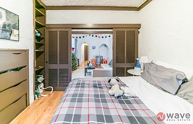 Rented by Wave Real Estate Group