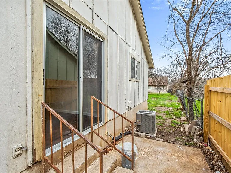 10711 Lanshire Dr #A — Photo 12