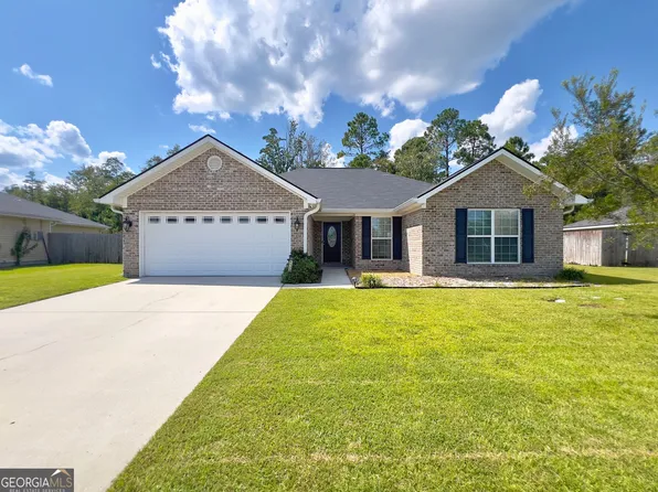 1133 Creekside Cir, Hinesville, GA 31313