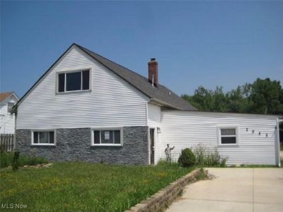 2045 Clague Rd, Westlake, OH, 44145