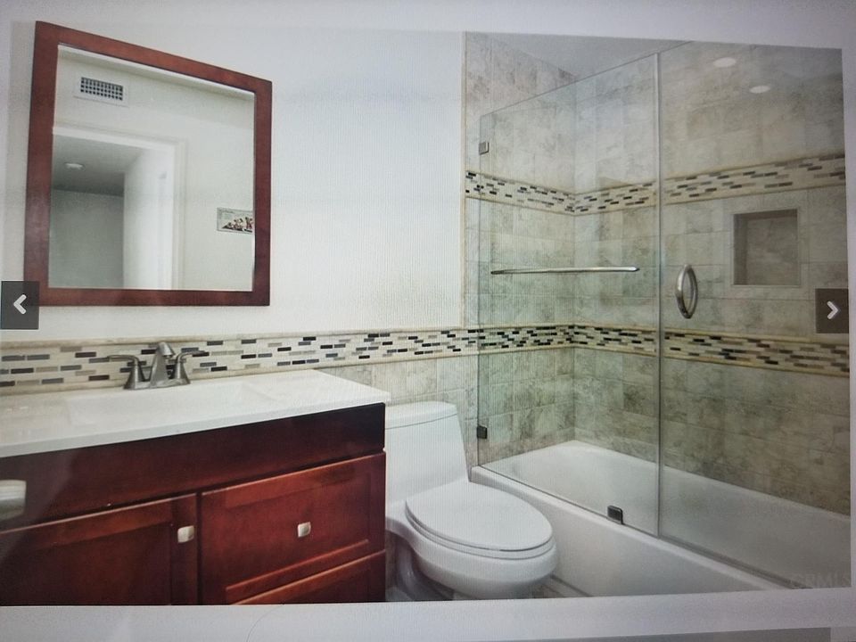 1st image of 17 Oldwood Ct