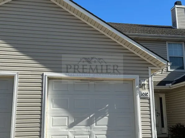 101 NE Dogwood St APT C, Oak Grove, MO 64075