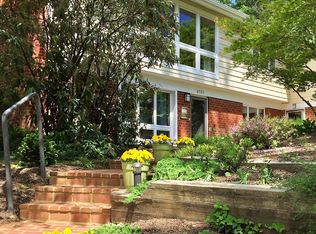 6503 E Halbert Rd, Bethesda, MD 20817